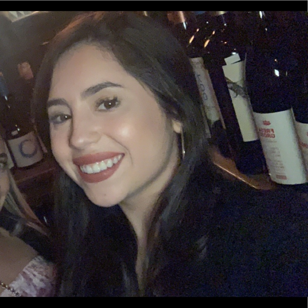 Meet your Posher, Catherine